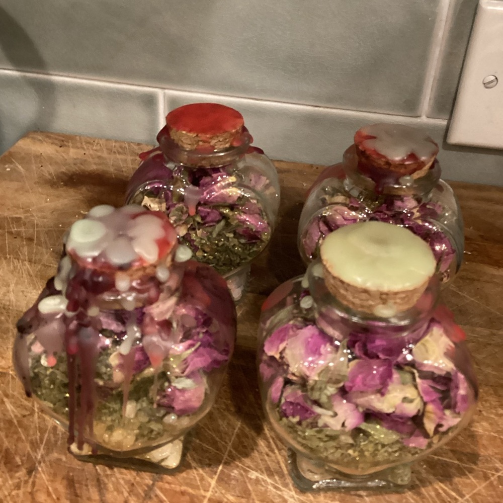 Spell jar Love intention witch jar handmade โค๏ธ๐นโจ๐ฟ๐โค๏ธ๐๐๐๐๐๐ฎ๐๐๐๐ธ - Picture 16 of 16